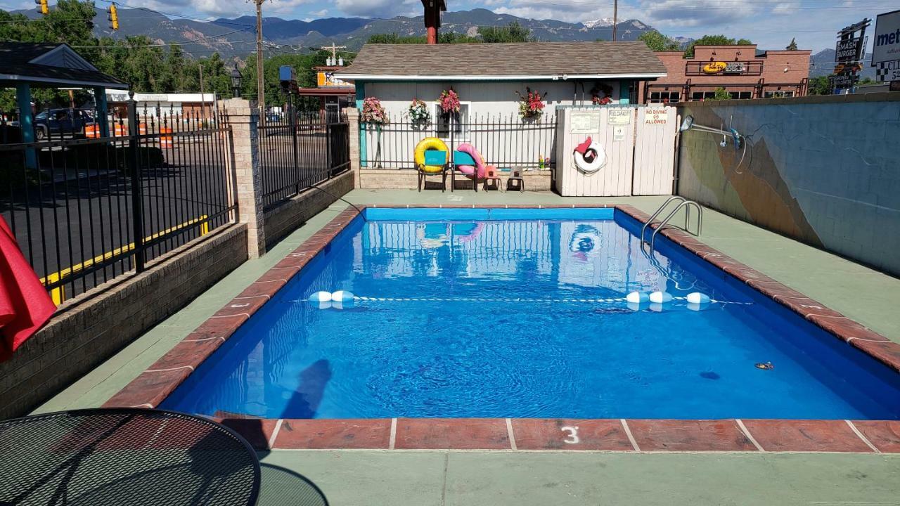 Motel Circle S Colorado Springs Zewnętrze zdjęcie