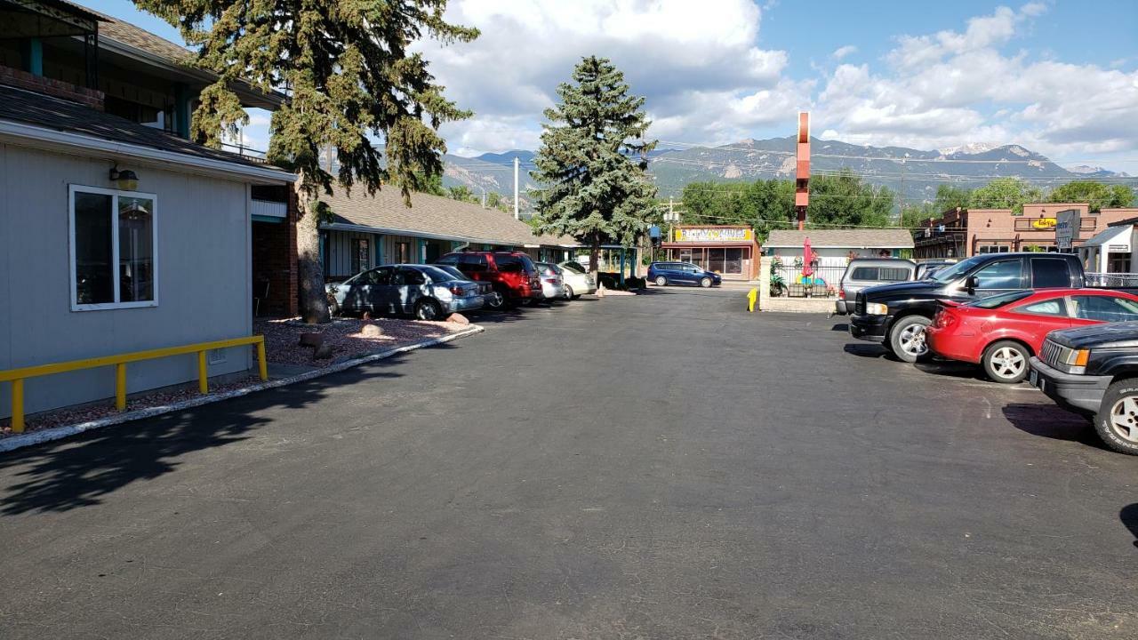 Motel Circle S Colorado Springs Zewnętrze zdjęcie